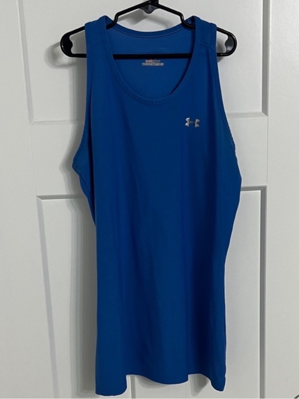 Blue Underarmour tank size small